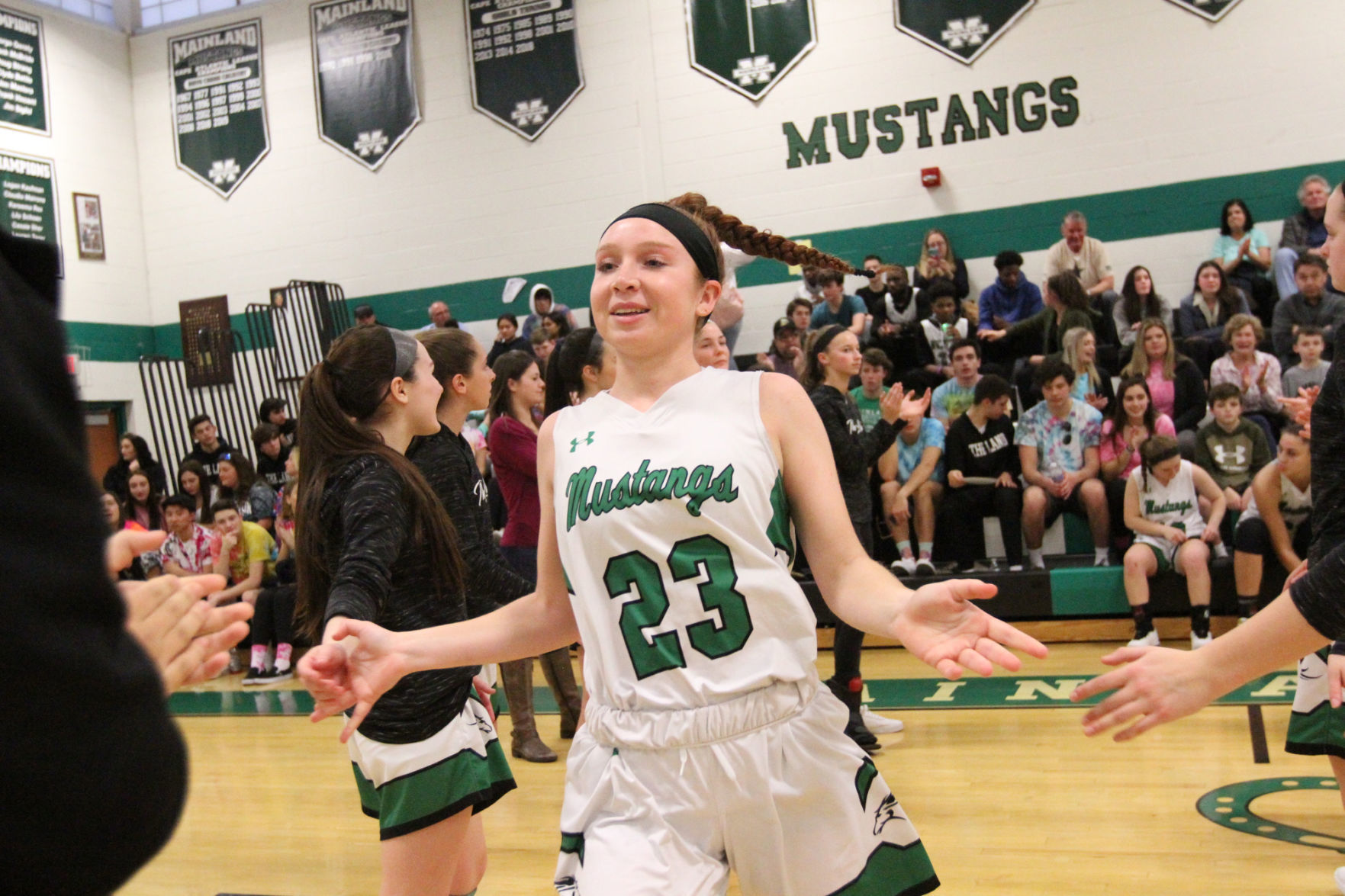 Mainland Middle girls CAL tournament